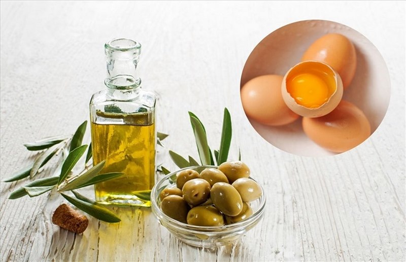 kết hợp giữa dầu oliu và trứng
